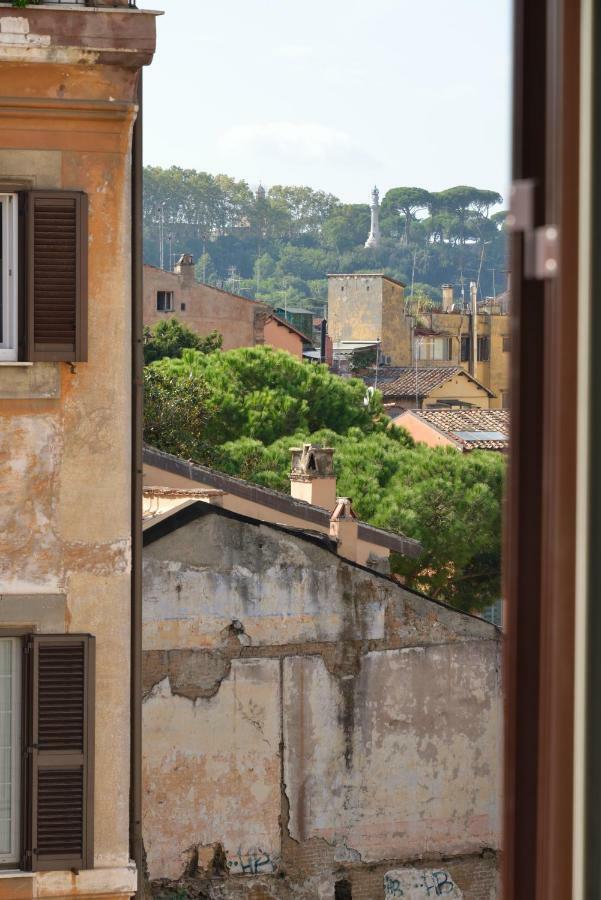 Livia B&B - Trastevere Rome Luaran gambar